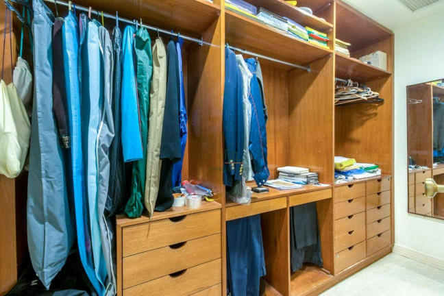 Imagem Casa com 7 Quartos à Venda, 700 m² em Itacoatiara - Niterói Imagem Casa com 7 Quartos à Venda, 700 m² em Itacoatiara - Niterói