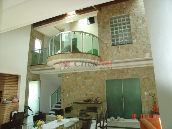 Sobrado com 3 Quartos à Venda, 338 m² em Dos Casa - São Bernardo Do Campo