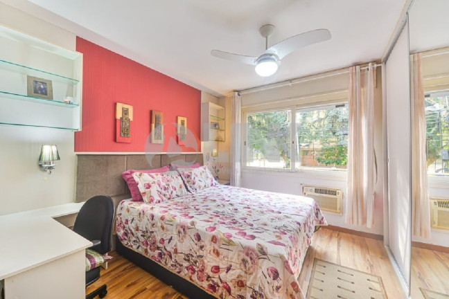 Imagem Apartamento com 3 Quartos à Venda, 99 m² em Mont Serrat - Porto Alegre