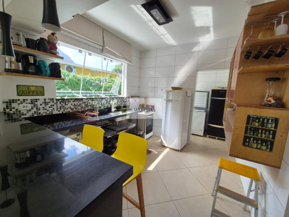 Casa com 3 Quartos à Venda, 250 m² em Paúba - São Sebastião