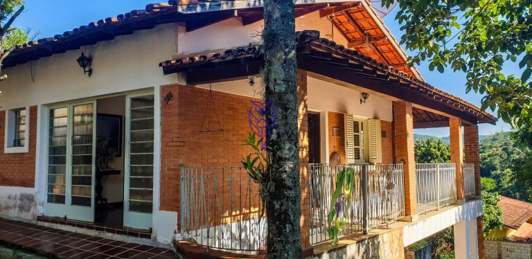 Imagem Casa com 3 Quartos à Venda, 712 m² em Centro - Monte Alegre Do Sul Imagem Casa com 3 Quartos à Venda, 712 m² em Centro - Monte Alegre Do Sul