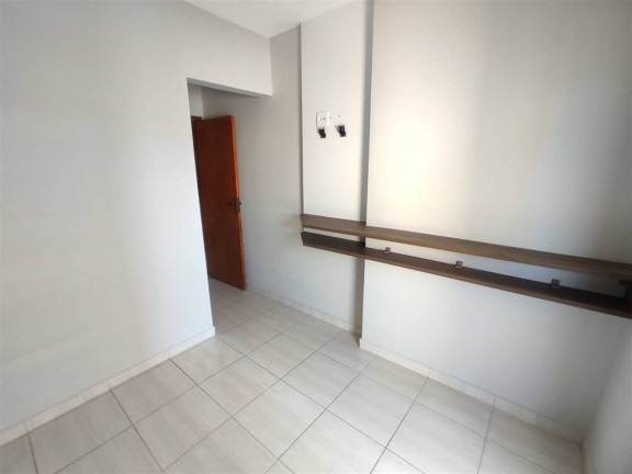 Imagem Apartamento com 2 Quartos à Venda, 71 m² em Caiçara - Praia Grande