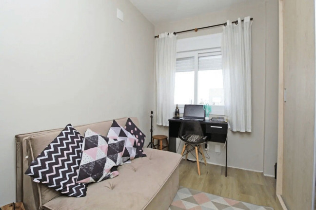 Imagem Apartamento com 2 Quartos à Venda, 65 m² em São Sebastião - Porto Alegre Imagem Apartamento com 2 Quartos à Venda, 65 m² em São Sebastião - Porto Alegre