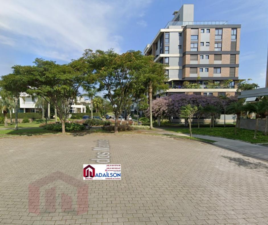 Imagem Imóvel com 4 Quartos à Venda, 206 m²