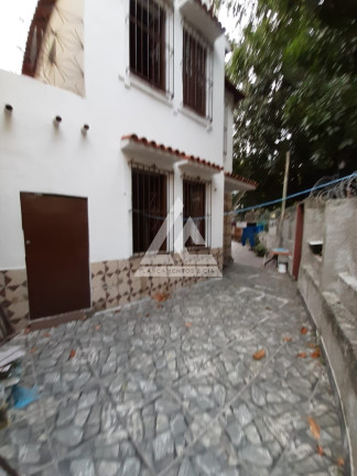 Imagem Casa com 3 Quartos à Venda, 100 m² em Tijuca - Rio De Janeiro Imagem Casa com 3 Quartos à Venda, 100 m² em Tijuca - Rio De Janeiro