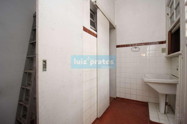 Imagem Casa com 4 Quartos à Venda, 200 m² em Medianeira - Porto Alegre