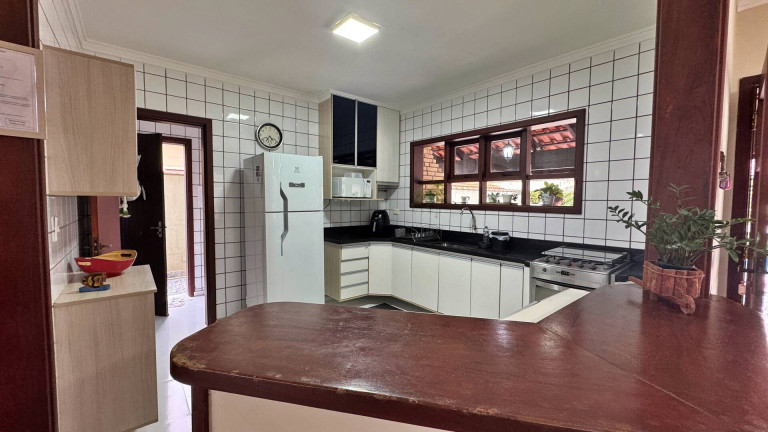 Imagem Casa com 4 Quartos à Venda, 250 m² em São Lourenço - Bertioga