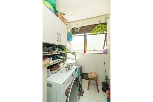 Imagem Apartamento com 2 Quartos à Venda, 68 m² em Menino Deus - Porto Alegre Imagem Apartamento com 2 Quartos à Venda, 68 m² em Menino Deus - Porto Alegre