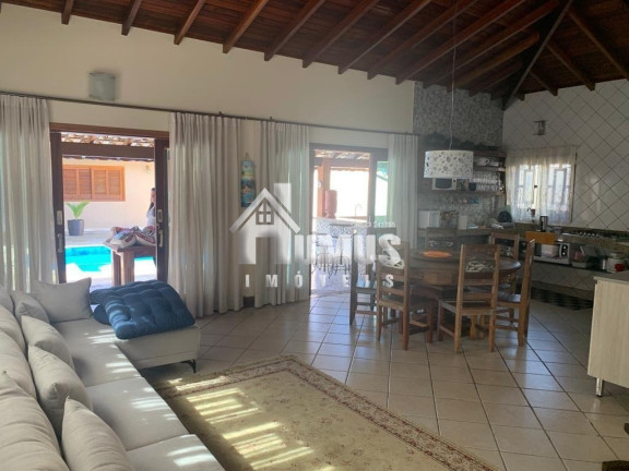 Imagem Casa com 5 Quartos à Venda, 190 m² em Horto Florestal - Ubatuba Imagem Casa com 5 Quartos à Venda, 190 m² em Horto Florestal - Ubatuba