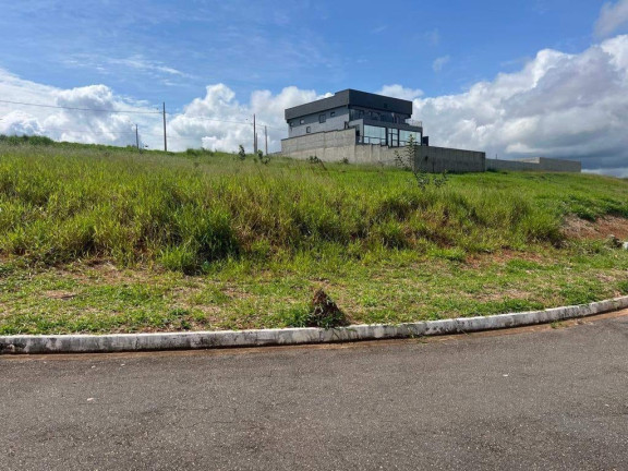 Terreno em Condomínio à Venda, 587 m² em Centro - Taubaté