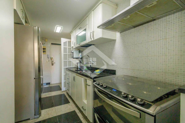 Imagem Apartamento com 2 Quartos à Venda, 94 m² em Barra Da Tijuca - Rio De Janeiro