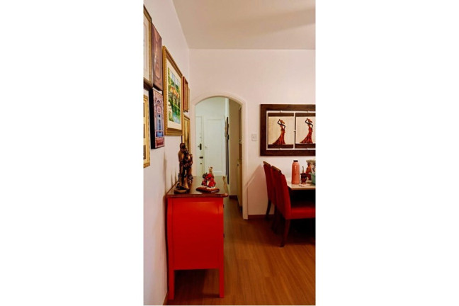 Imagem Imóvel com 2 Quartos à Venda, em Petrópolis - Porto Alegre Imagem Imóvel com 2 Quartos à Venda, em Petrópolis - Porto Alegre