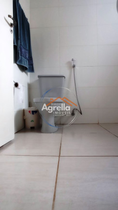 Imagem Casa com 4 Quartos à Venda, 108 m² em Vila Bianchi - Mogi Mirim Imagem Casa com 4 Quartos à Venda, 108 m² em Vila Bianchi - Mogi Mirim