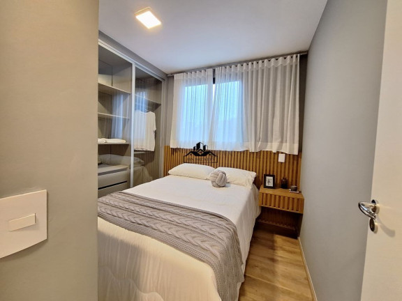 Imagem Apartamento com 2 Quartos à Venda, 42 m² em Vila Palmares - Santo André