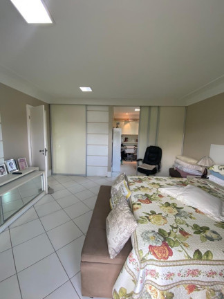 Imagem Casa de Condomínio com 3 Quartos à Venda, 390 m² em Portão - Lauro De Freitas Imagem Casa de Condomínio com 3 Quartos à Venda, 390 m² em Portão - Lauro De Freitas