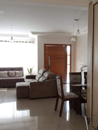 Imagem Casa com 3 Quartos à Venda, 130 m² em Residencial São José Iii - Sarandi