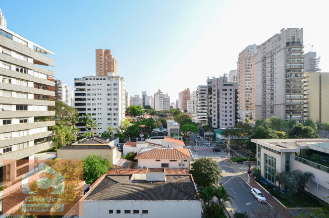 Imagem Apartamento com 3 Quartos à Venda, 132 m² em Moema - São Paulo