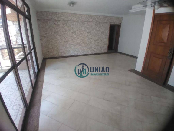 Imagem Apartamento com 4 Quartos à Venda, 220 m² em Vital Brasil - Niterói