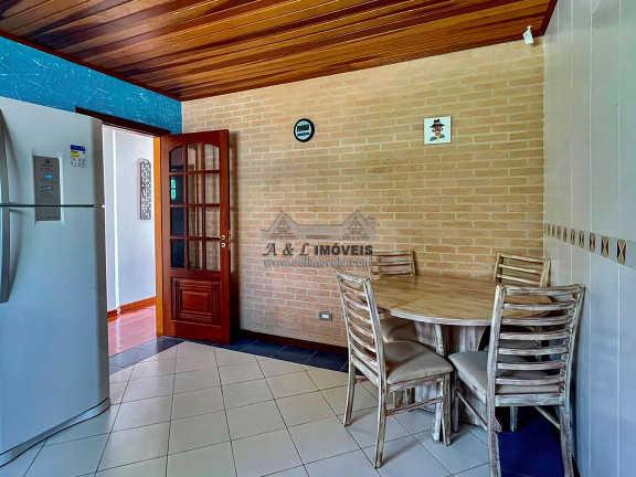 Imagem Casa com 3 Quartos à Venda, 189 m² em Alto Boa Vista - Campos Do Jordão Imagem Casa com 3 Quartos à Venda, 189 m² em Alto Boa Vista - Campos Do Jordão