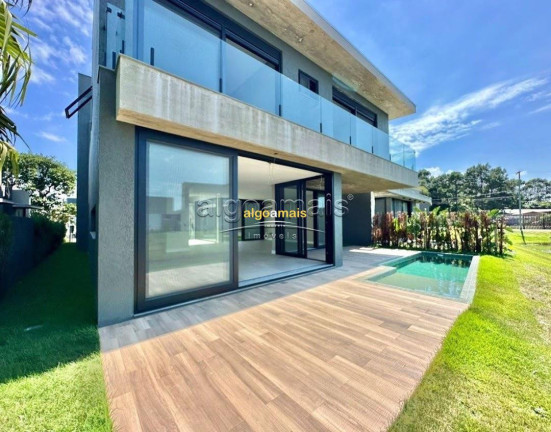 Casa com 4 Quartos à Venda, 300 m² em Condominio Capao Ilhas Resort - Capão Da Canoa