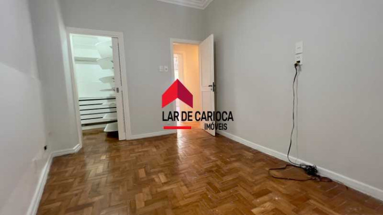 Imagem Apartamento com 3 Quartos à Venda, 180 m² em Copacabana - Rio De Janeiro