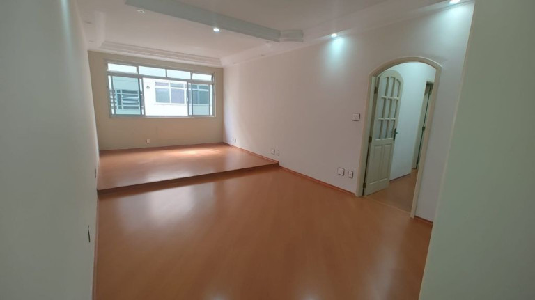 Apartamento com 2 Quartos à Venda, 137 m² em Gonzaga - Santos