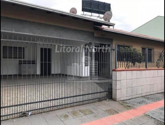 Casa com 3 Quartos à Venda, 128 m² em Centro - Balneário Camboriú