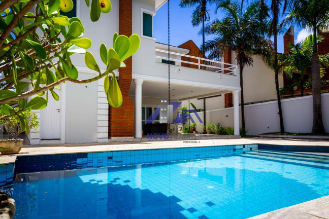 Casa com 5 Quartos à Venda ou Locação, 570 m² em Alphaville 0 - Barueri