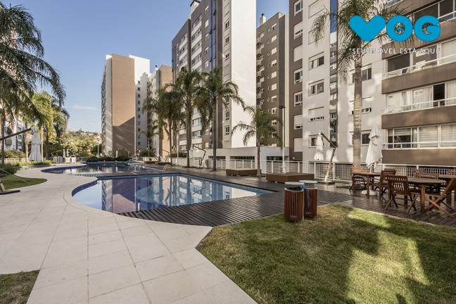 Imagem Imóvel com 3 Quartos à Venda, 128 m² em Menino Deus - Porto Alegre Imagem Imóvel com 3 Quartos à Venda, 128 m² em Menino Deus - Porto Alegre