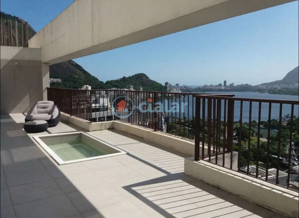 Imagem Imóvel com 3 Quartos à Venda, 1 m² em Humaitá - Rio De Janeiro Imagem Imóvel com 3 Quartos à Venda, 1 m² em Humaitá - Rio De Janeiro