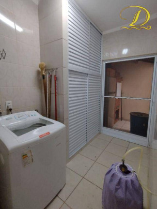 Imagem Sobrado com 3 Quartos à Venda, 120 m² em Canto Do Forte - Praia Grande