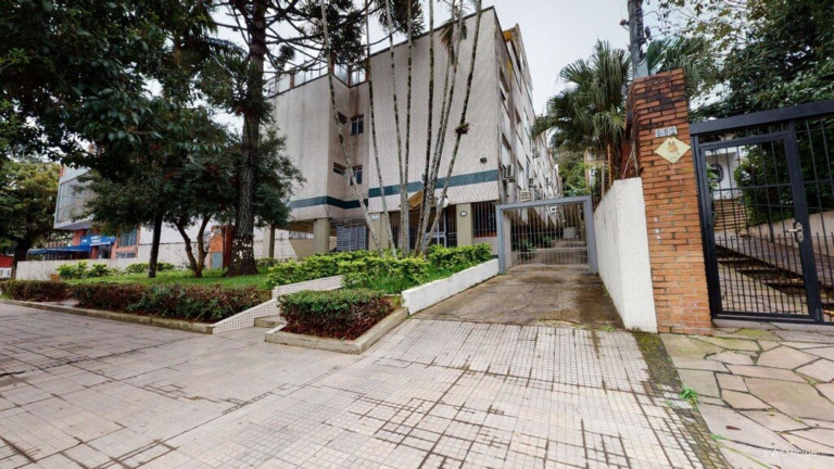 Imagem Imóvel com 1 Quarto à Venda, 36 m² em Cristal - Porto Alegre Imagem Imóvel com 1 Quarto à Venda, 36 m² em Cristal - Porto Alegre