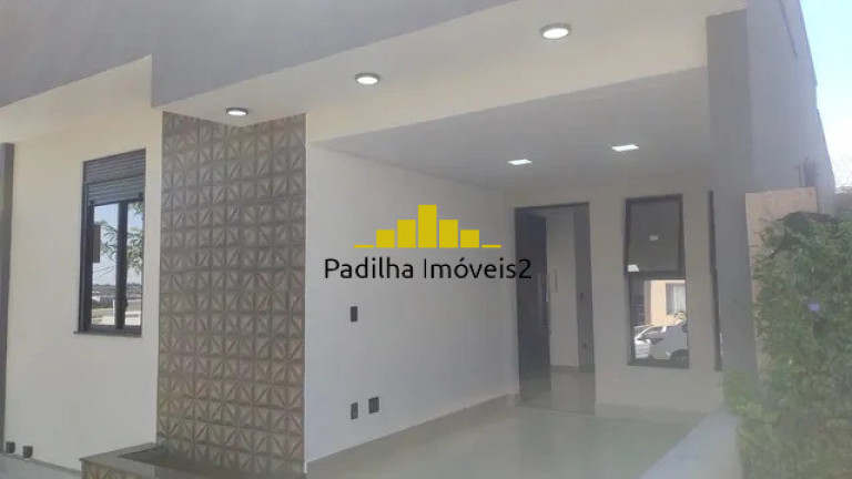 Imagem Casa de Condomínio com 3 Quartos à Venda, 178 m² em Cajuru Do Sul - Sorocaba