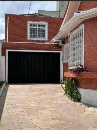 Imagem Casa com 4 Quartos à Venda, 319 m² em Rebouças - Curitiba Imagem Casa com 4 Quartos à Venda, 319 m² em Rebouças - Curitiba
