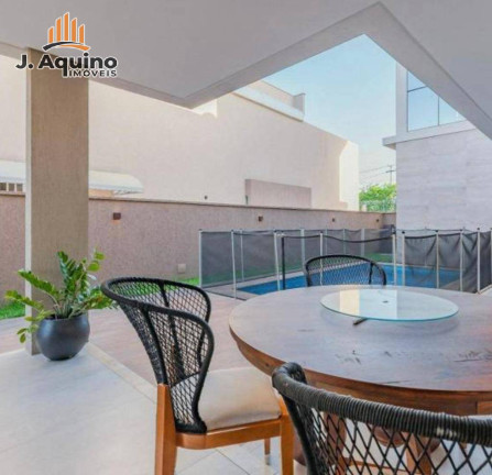 Imagem Casa de Condomínio com 6 Quartos à Venda, em Pires Façanha - Eusébio Imagem Casa de Condomínio com 6 Quartos à Venda, em Pires Façanha - Eusébio