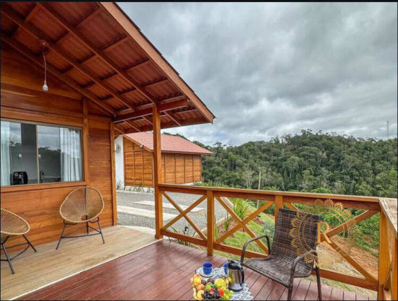 Imagem Imóvel com 1 Quarto para Alugar, 30 m² em Santa Isabel - Domingos Martins