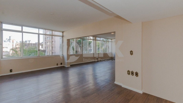 Imagem Apartamento com 3 Quartos à Venda, 381 m² em Moinhos De Vento - Porto Alegre