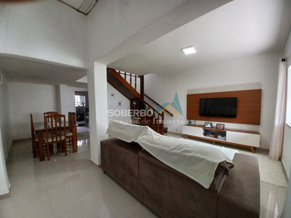 Imagem Casa com 3 Quartos à Venda, 300 m² em Granja Guarani - Teresópolis