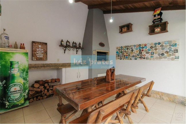 Imagem Casa com 3 Quartos à Venda, 140 m² em Hípica - Porto Alegre