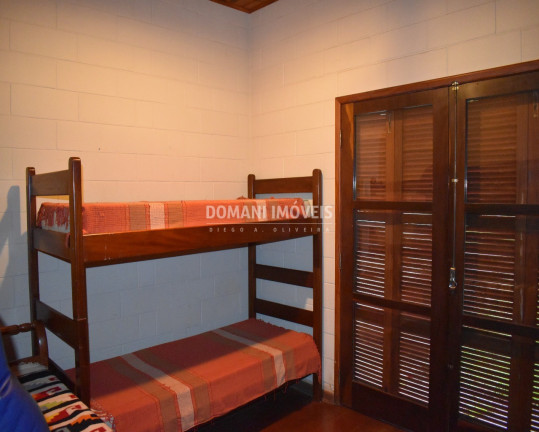 Imagem Casa com 4 Quartos à Venda, 185 m² em Região Do Vale Encantado - Campos Do Jordão