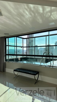 Imagem Apartamento com 4 Quartos à Venda, 280 m² em Centro - Balneário Camboriú Imagem Apartamento com 4 Quartos à Venda, 280 m² em Centro - Balneário Camboriú