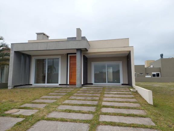 Imagem Casa com 4 Quartos à Venda, em Atlântida Sul - Osório Imagem Casa com 4 Quartos à Venda, em Atlântida Sul - Osório