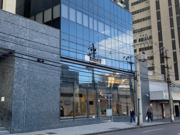 Sala Comercial à Venda, 93.917 m² em Centro - Curitiba