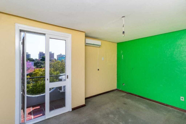Imagem Apartamento com 2 Quartos à Venda, 220 m² em Camaquã - Porto Alegre