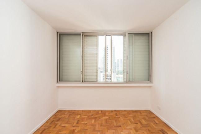 Imagem Imóvel com 3 Quartos à Venda, 102 m² em Moema - São Paulo Imagem Imóvel com 3 Quartos à Venda, 102 m² em Moema - São Paulo