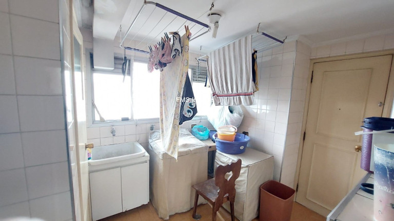 Imagem Imóvel com 4 Quartos à Venda, 158 m² em Moema - São Paulo Imagem Imóvel com 4 Quartos à Venda, 158 m² em Moema - São Paulo