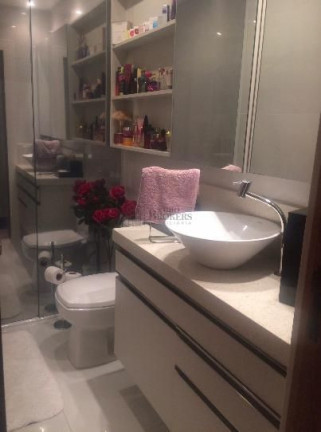 Imagem Casa com 8 Quartos à Venda, 280 m² em Nações - Balneário Camboriú Imagem Casa com 8 Quartos à Venda, 280 m² em Nações - Balneário Camboriú