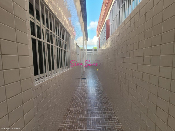 Imagem Casa com 2 Quartos à Venda, 70 m² em Embaré - Santos Imagem Casa com 2 Quartos à Venda, 70 m² em Embaré - Santos