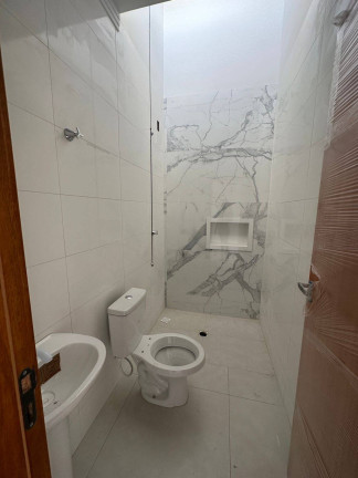 Imagem Casa com 2 Quartos à Venda, 70 m² em Tijucas