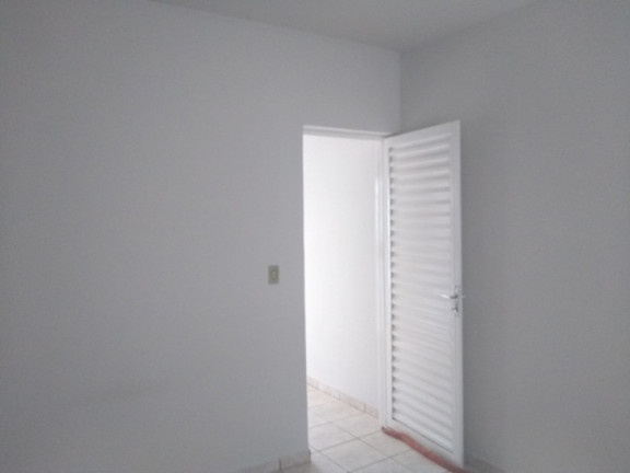 Imagem Kitnet com 1 Quarto para Alugar, 30 m² em Jardim Colonial - Bauru